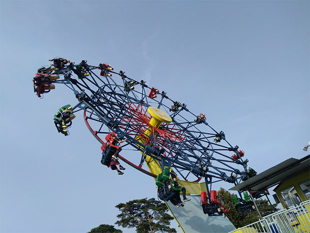 とちのきファミリーランド 雷様（らいさま）ストーム