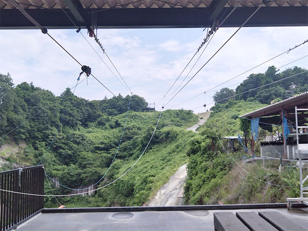 カネホン採石場 ジップライン