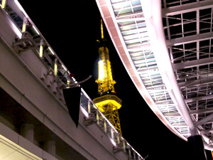 名古屋旅行 チラリとテレビ塔